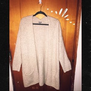 aerie beige cardigan (super cute!!!!)